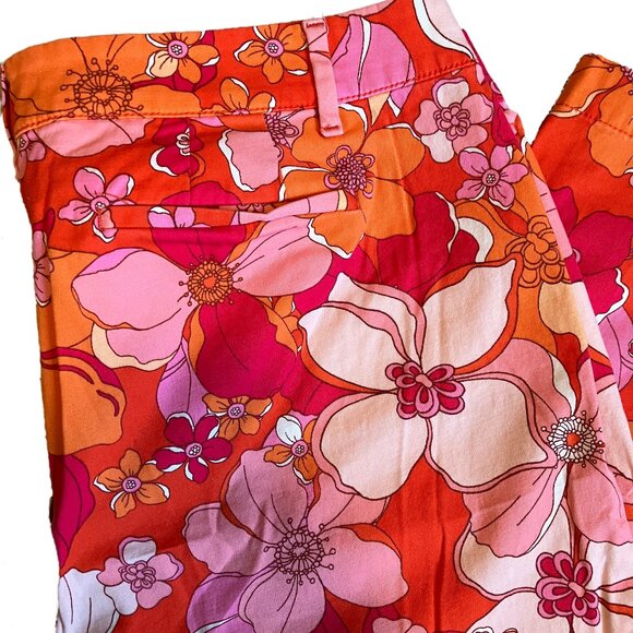 EUC Talbots Floral Cropped Pants Size: 16P - Picture 4 of 9